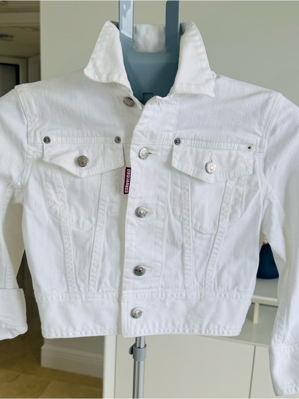 DSQUARED2 White Denim Jacket with Silver Logo buttons , short stylish cut